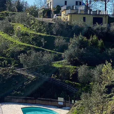 Gli Ulivi Di Montalbano Alloggio per agriturismo La Spezia