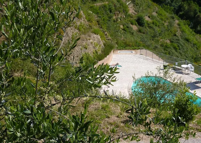 Alloggio per agriturismo Gli Ulivi Di Montalbano