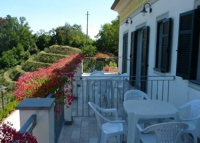 Alloggio per agriturismo Gli Ulivi Di Montalbano *