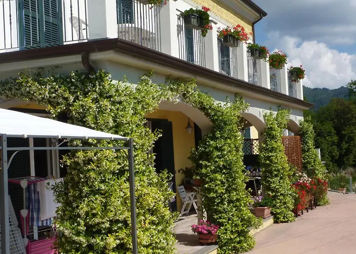 Vakantieboerderij Gli Ulivi Di Montalbano *